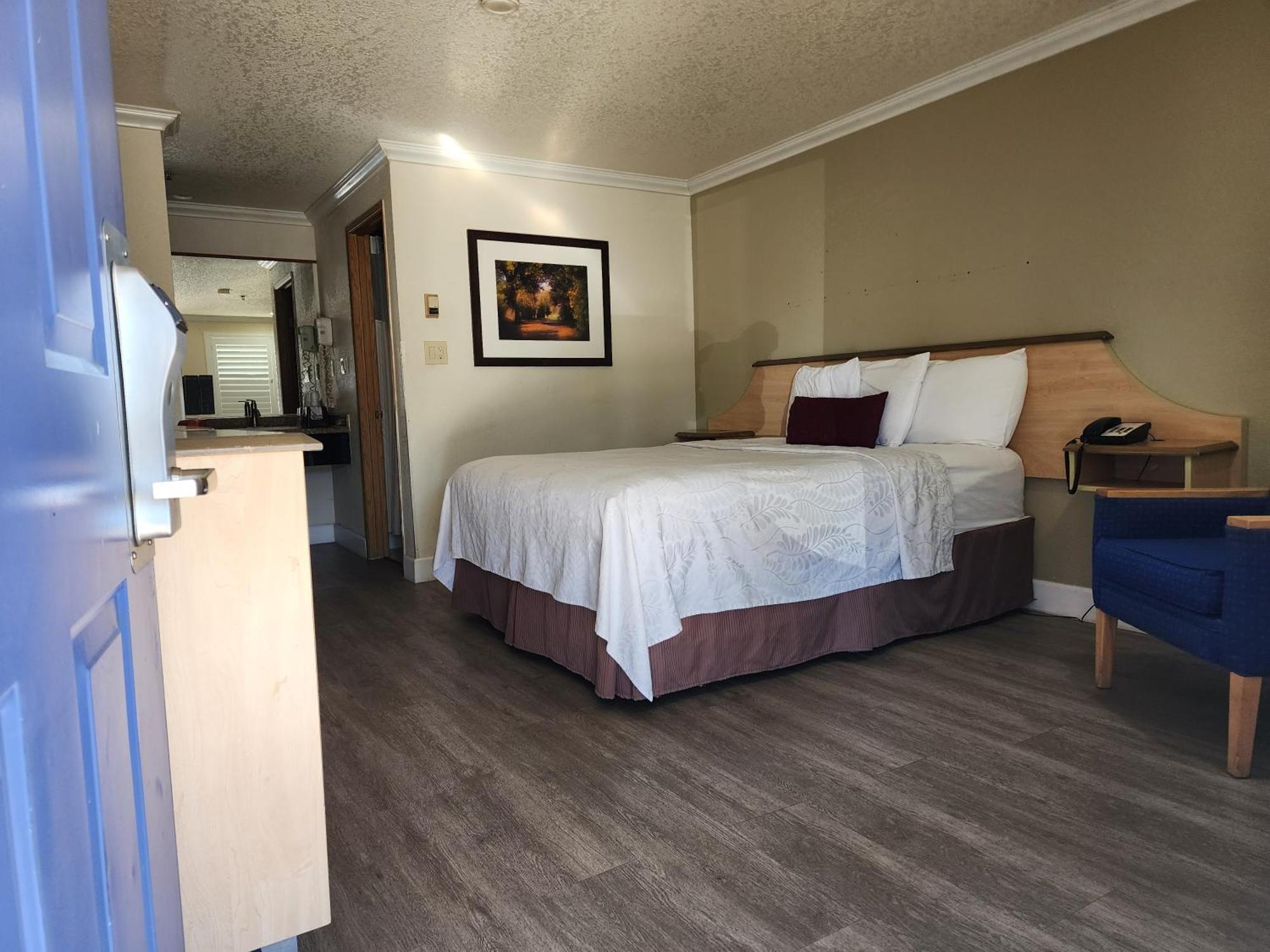 Budget Inn Corcoran Экстерьер фото