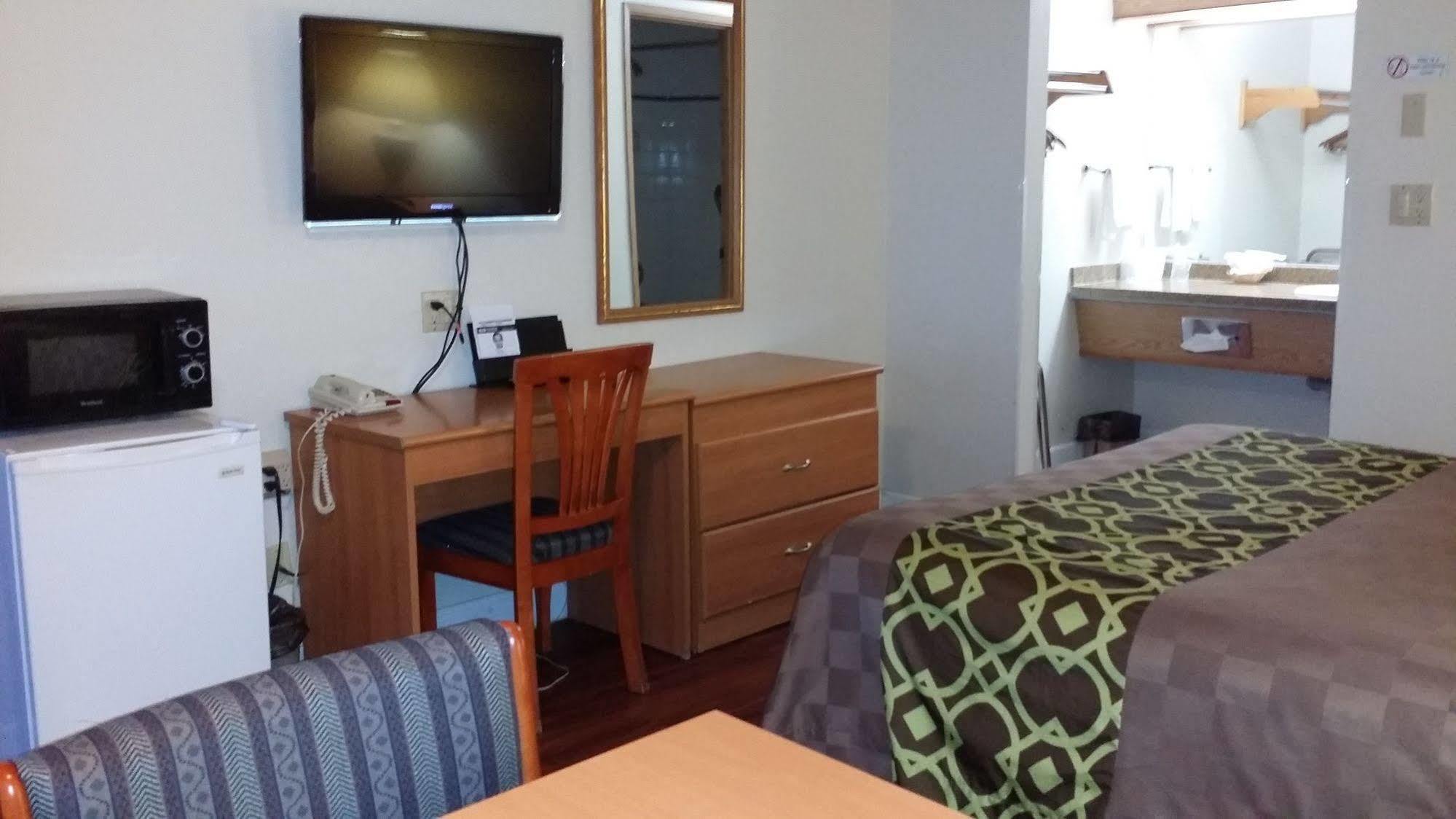 Budget Inn Corcoran Экстерьер фото